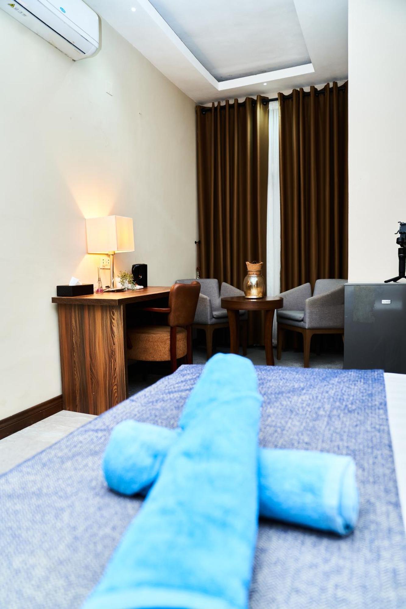 Grand Casamora Hotel Ogbodjo Bagian luar foto